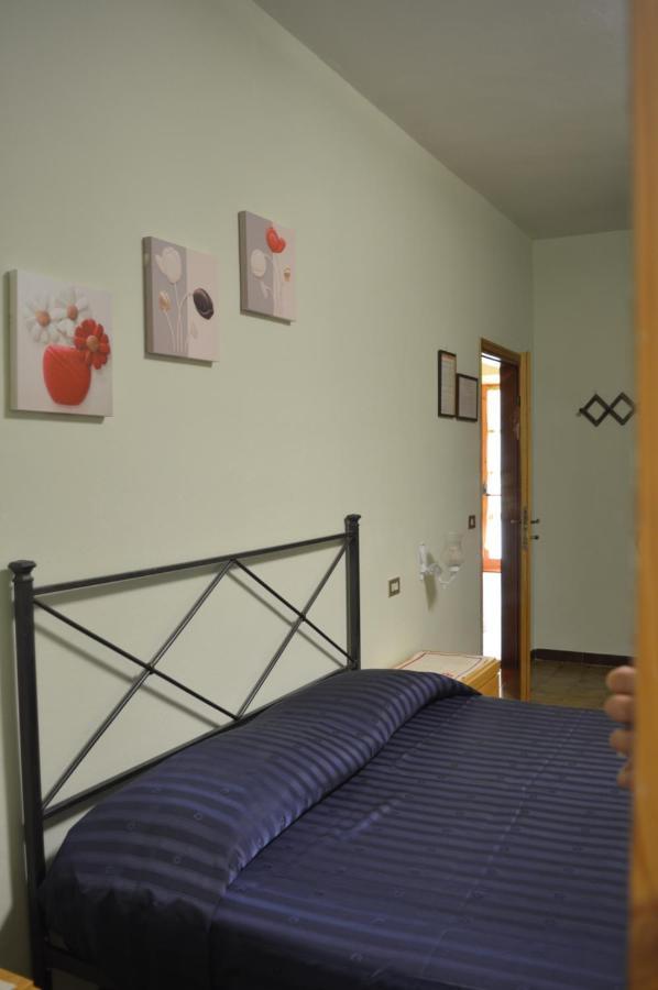Hotel Il Poggetto คาสเตลลินา มาริตติมา ภายนอก รูปภาพ