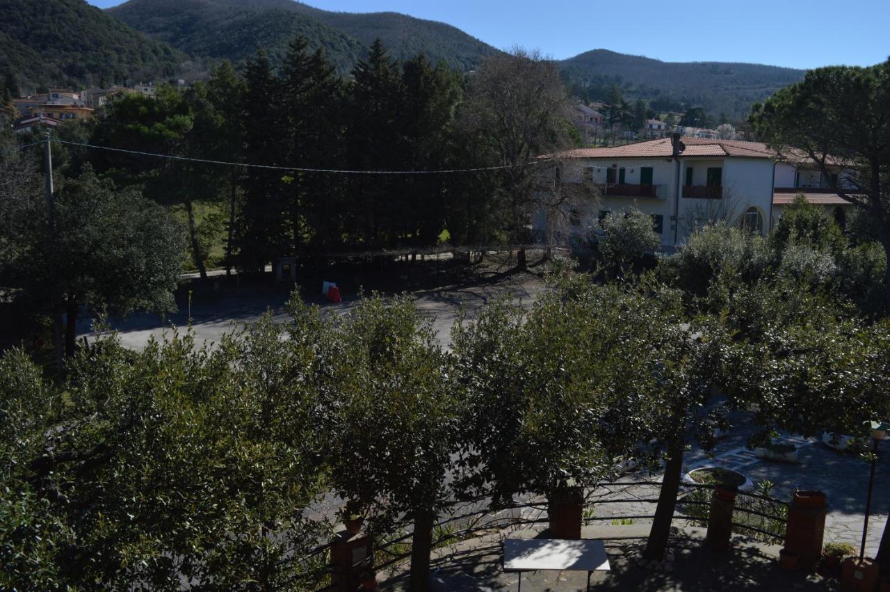 Hotel Il Poggetto คาสเตลลินา มาริตติมา ภายนอก รูปภาพ