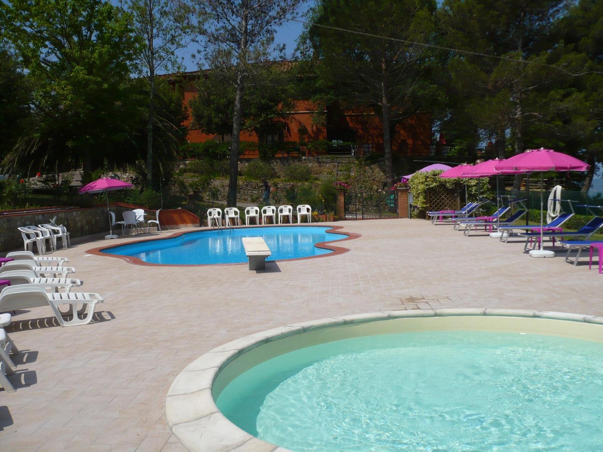 Hotel Il Poggetto คาสเตลลินา มาริตติมา ภายนอก รูปภาพ